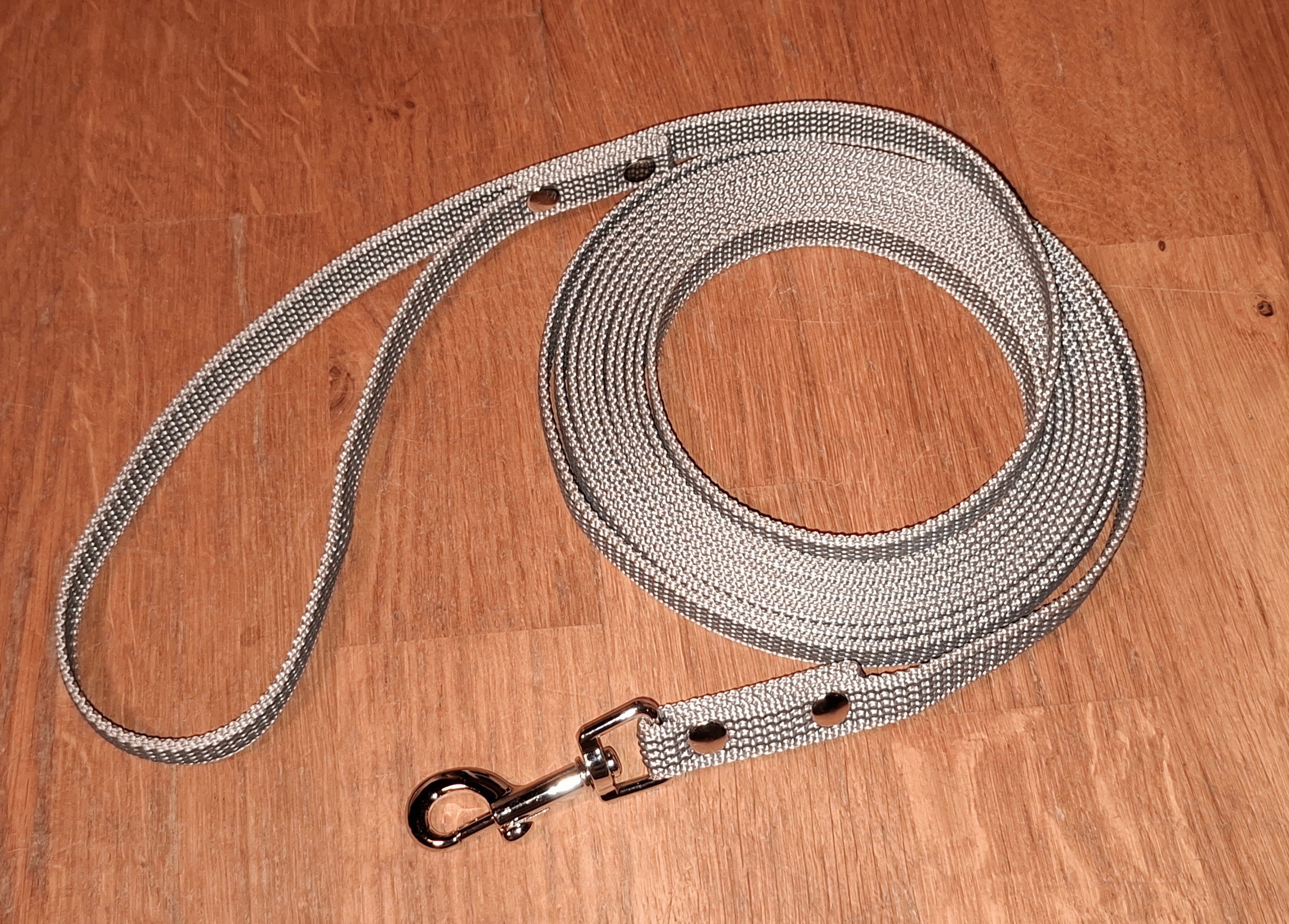 Spårlina i antiglid, med handtag 15mm x 5m, grå